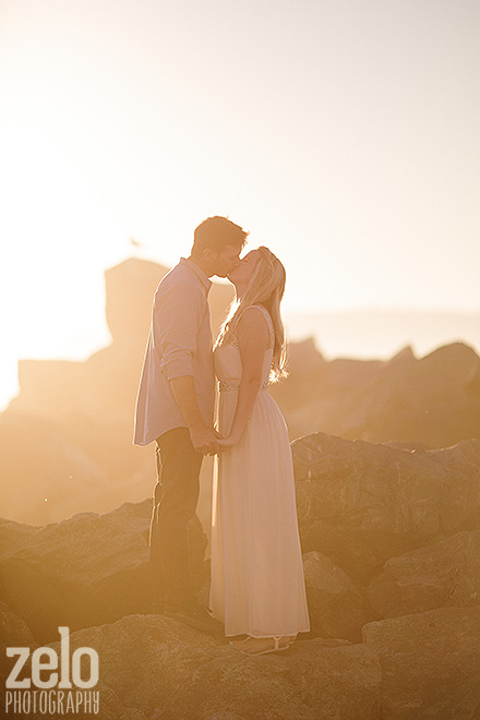 golden-hour-perfect-sunset-light-wedding-photography