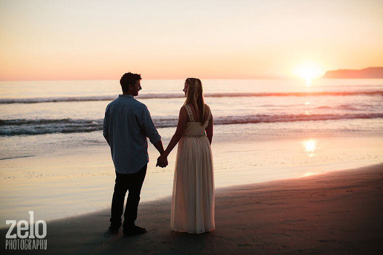 sunset-at-coronado-beach-san-diego-wedding-photographer