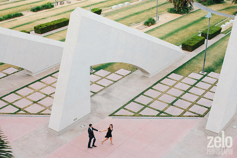 modern-architecture-photos-engagement-session-san-diego-zelo-photography
