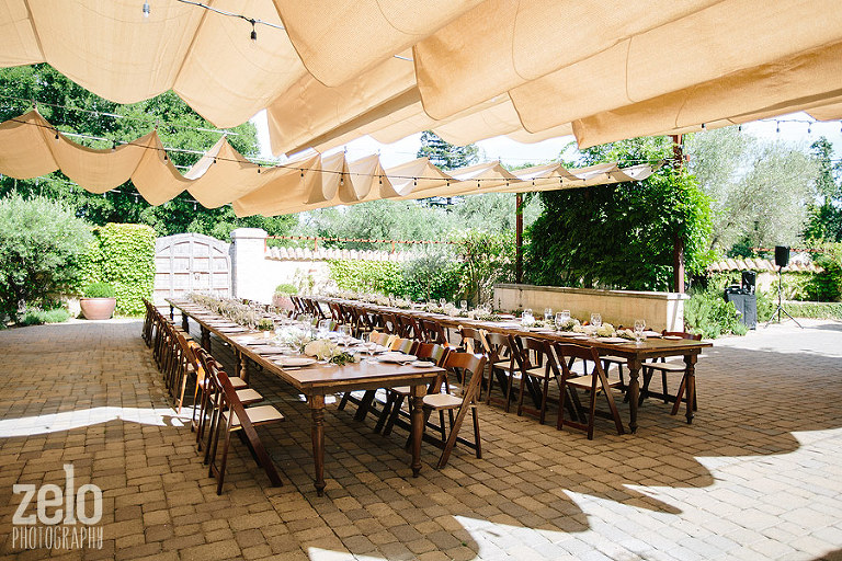 wedding-reception-at-ramekins-culinary-school-sonoma-courtyard-venue