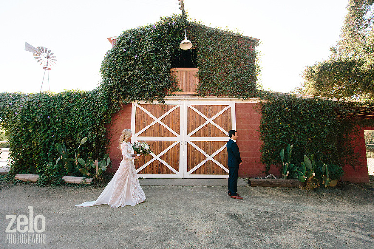 wedding-first-look-condors-nest-ranch-zelo-photography