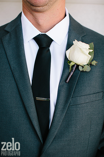 wedding-flowers-for-the-groom