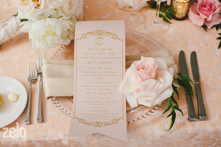 fancy-wedding-menu-table-decor