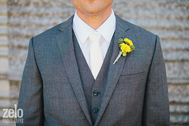 modern-gray-suit-for-a-wedding-groom