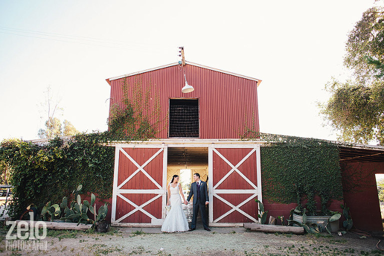 condors-nest-ranch-wedding-barn-1