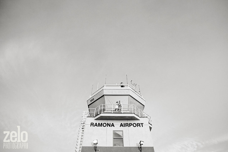 modern-wedding-photography-airport-zelo