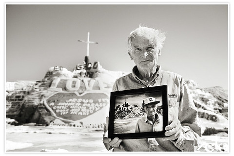 leonard-knight-salvation-mountain-portrait-2